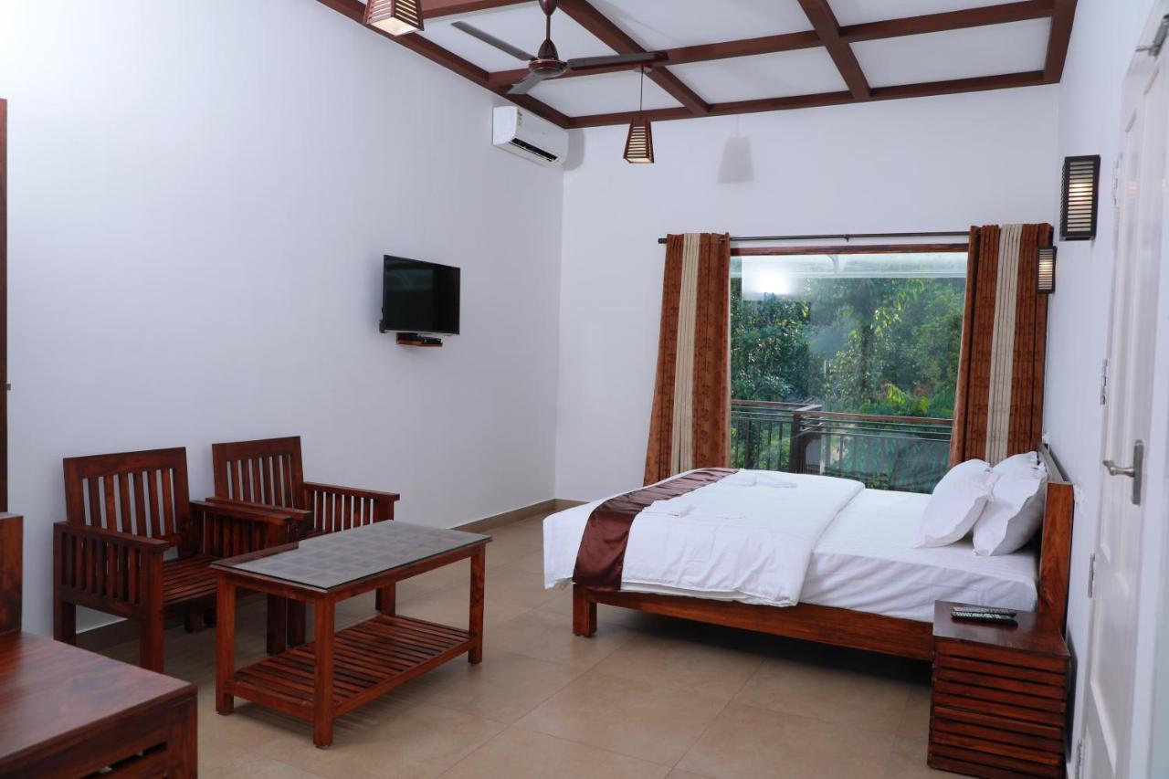 Coffee And Pepper Plantation Homestay Thekkady Eksteriør billede